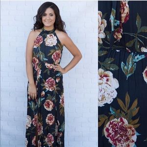 Staccato Floral halter maxi dress  size Large